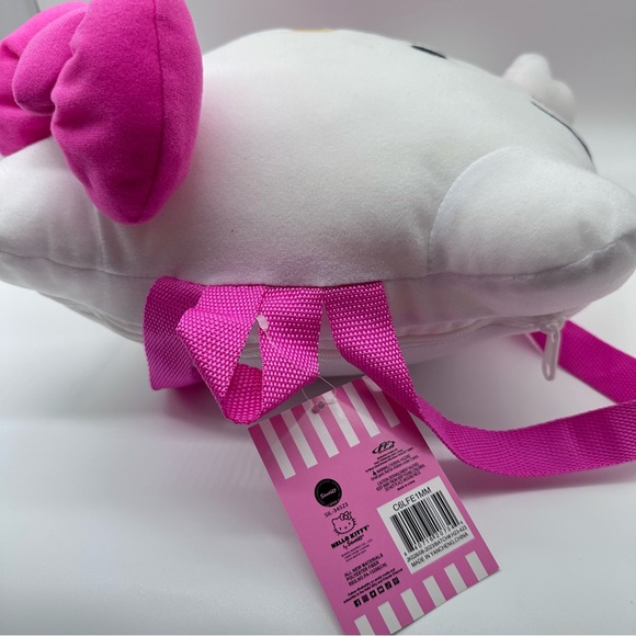 Sanrio Hello Kitty Plush Backpack with Zipper Pocket (Heart & Love) - Picture 3 of 8